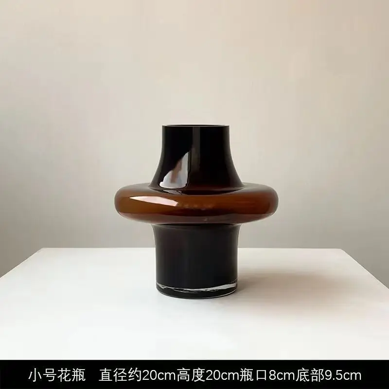 

Янтарная стеклянная ваза