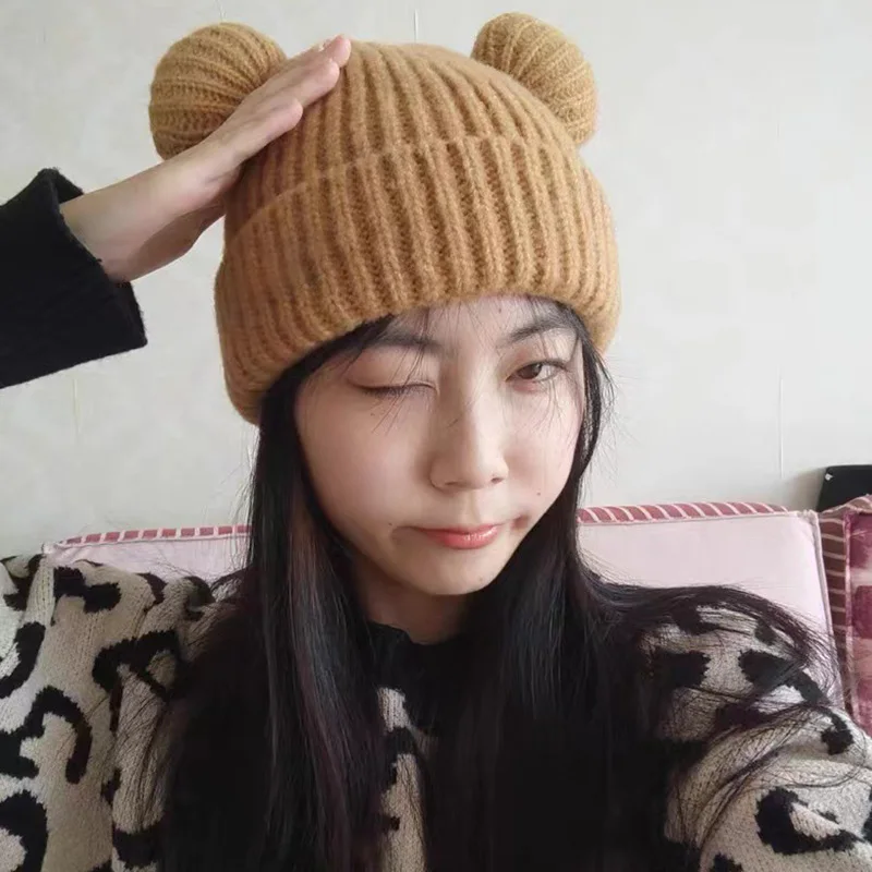 

Однотонная вязаная шерстяная шапка с мультяшными медвежьими ушками, мягкая плюшевая утепленная теплая шапка для взрослых с защитой ушей дл...