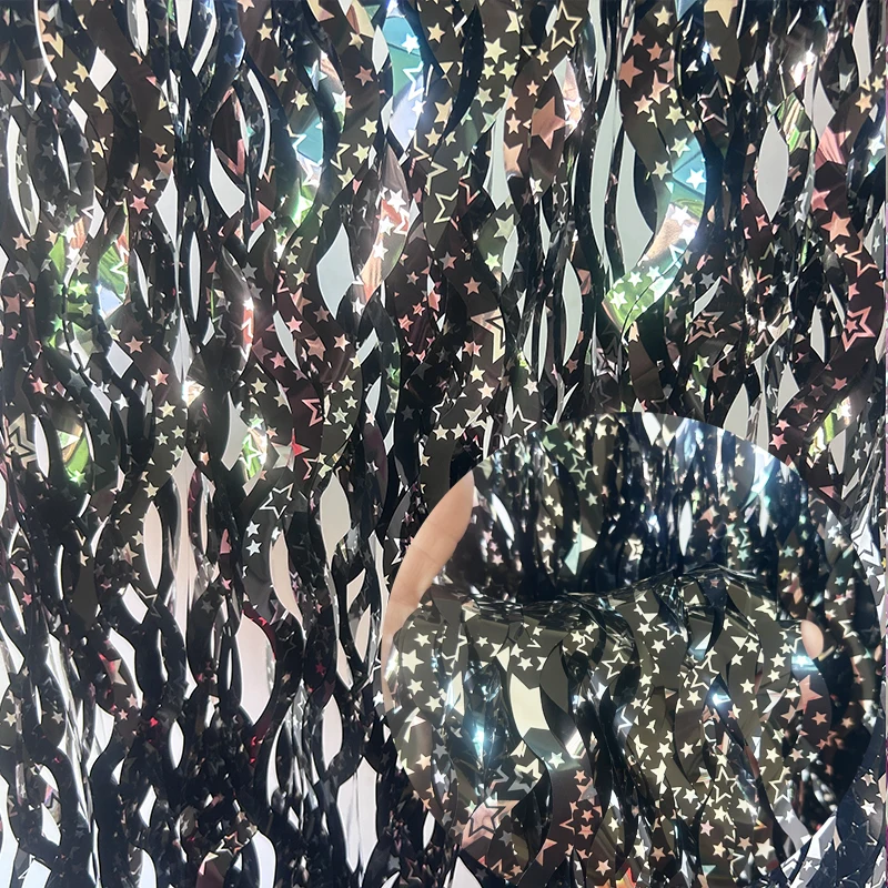 

Фольговые шторы с бахромой для фотозоны