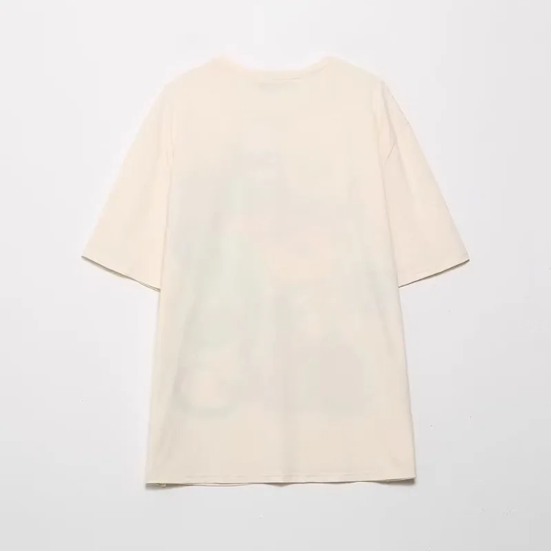 Женская футболка с коротким рукавом круглым вырезом и принтом