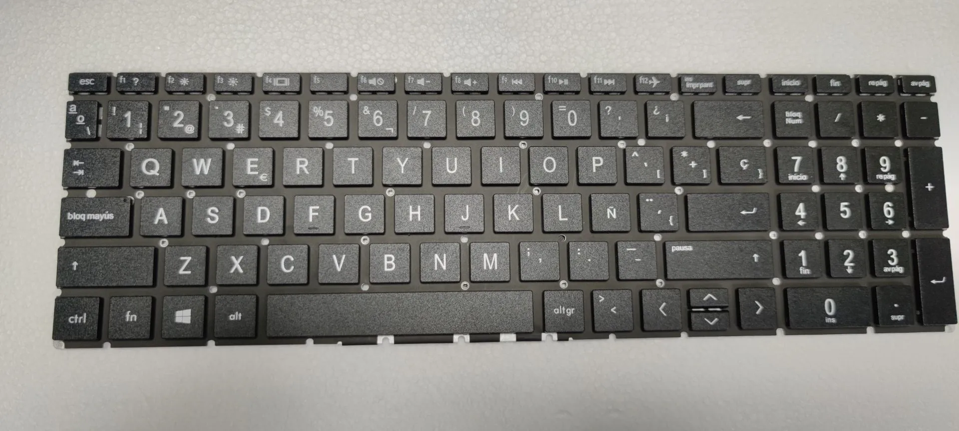 

Spanish black keyboard for HP 15-DA 15-DR 15-DK 15-DB 15-DX 15-CX 250 G7 255 G7 256 G7 17-CA 17-BY TPN-C136 C135 C133 TPN-W1