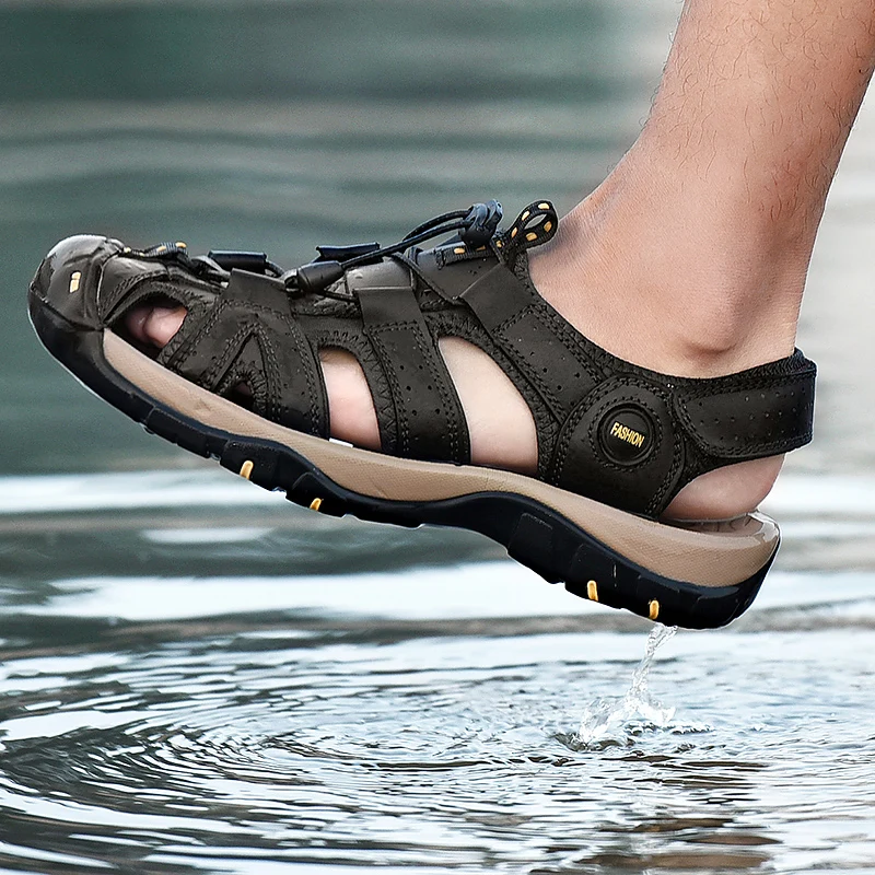Men's Outdoor Sandals Summer Anti-Collision Toe Hiking Travel Beach Casual Shoes for Men Big Size 38-48 Leather Sandals