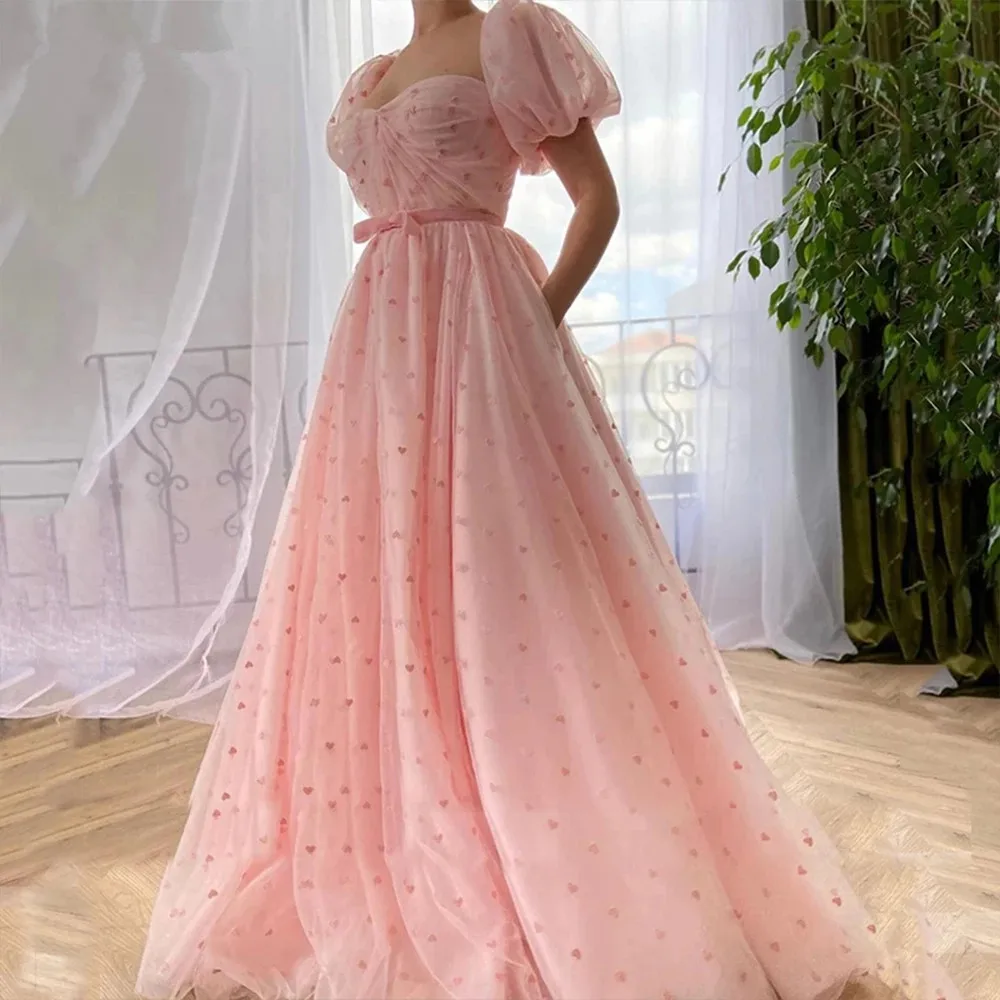 

Розовое платье принцессы для выпускного вечера, вечерние платья а-силуэта с короткими рукавами-фонариками для милой, бальное платье с сердечками и узором в горошек, платье со шлейфом