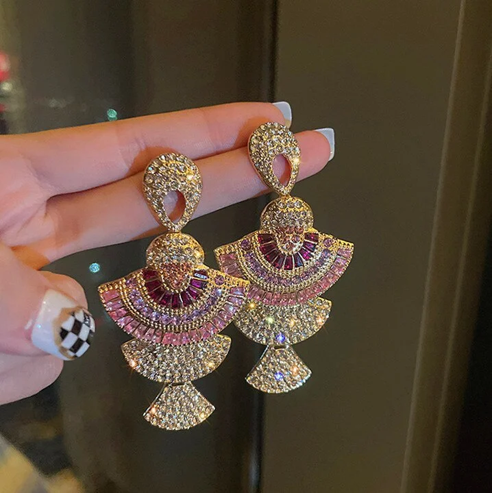 

Vintage Style Geometric Drop Earrings Pink Zircon Crystal Sector Dangle Earrings Banquet Jewelry Accessories Earrings for Women
