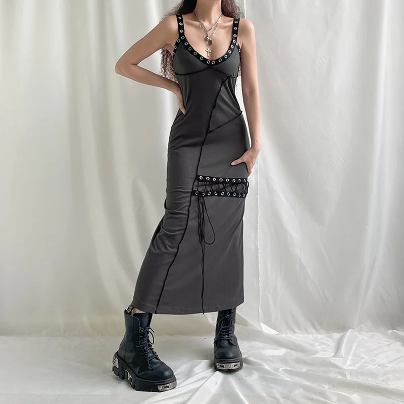 

A new fashion line, dark asymmetric stitched eyelet suspender A-line, casual loose lace-up maxi dress