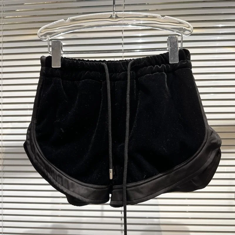 2022 Winter New Arrival Drawstring Elastic Waist Black Velvet Shorts Women  Womens Clothing   Pants Women