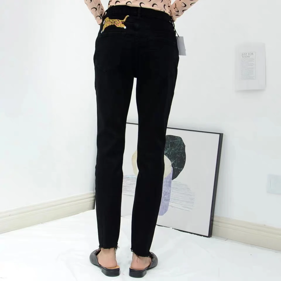

Slim wild women jeans Cheetah print High waist Ankle-length lady jeans