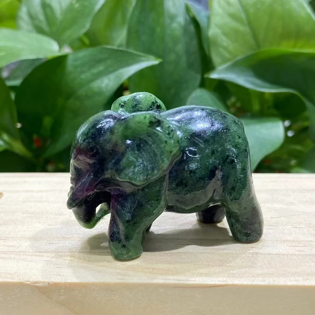Статуя слона зеленого авантюрина 4 см