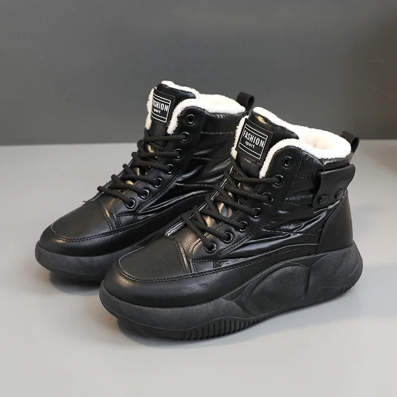 Женские зимние ботинки размер 35 - 43 цвет белый/черный