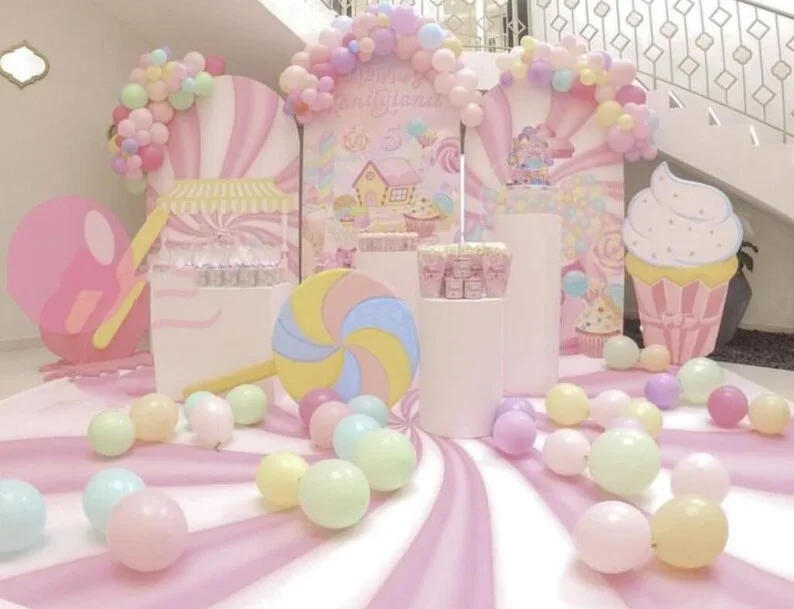 Фото Фон для фотозоны Mehofond Sweet Candyland: Розовый декор для дня рождения девочки, вечеринки в честь рождения ребенка, с пончиками и имбирными пряниками, фон Chiara №1