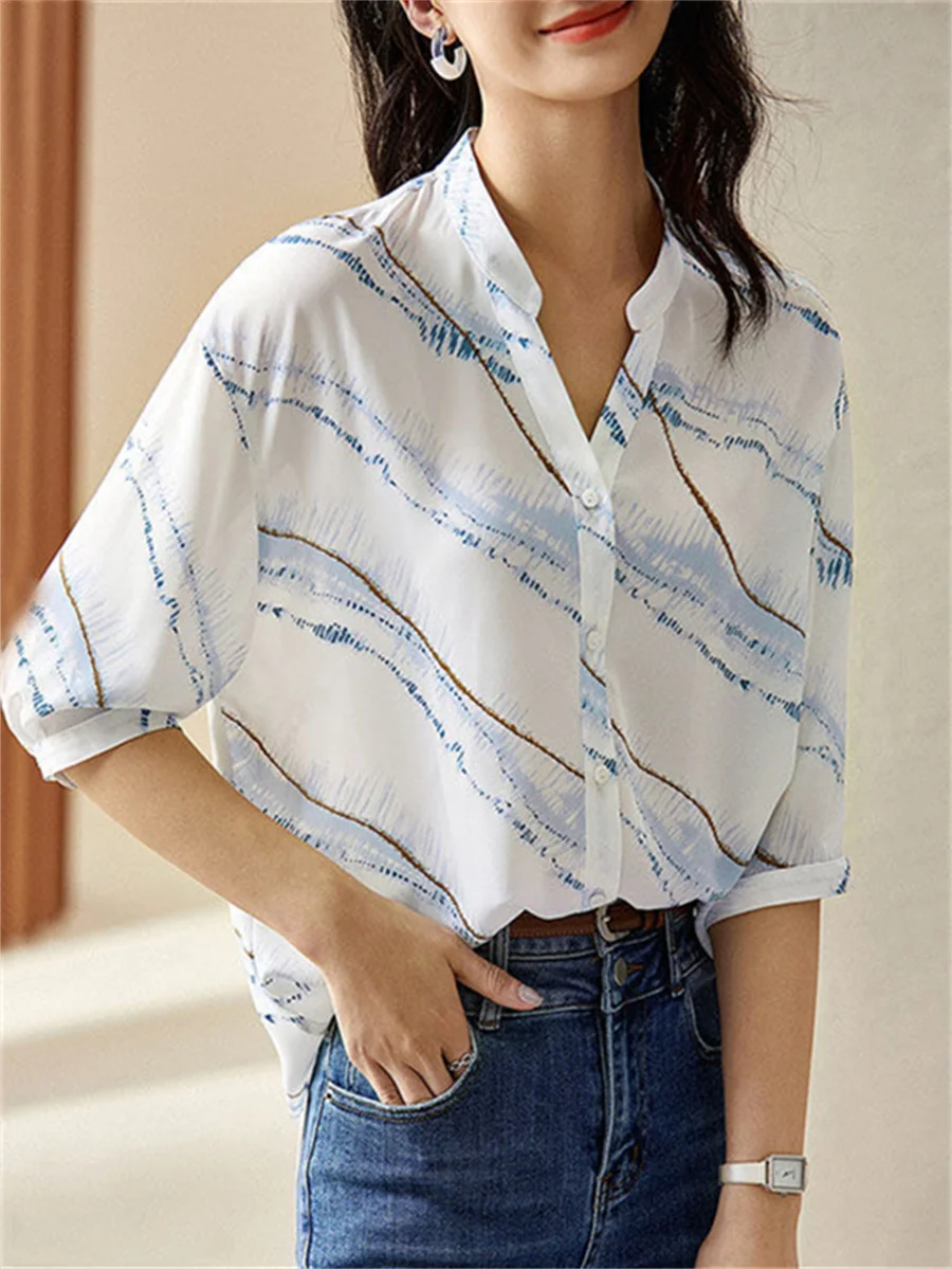 

Woman Summer Style Blouses Shirts Lady Casual Half Sleeve Turn-down Collar Blusas Tops SP1556