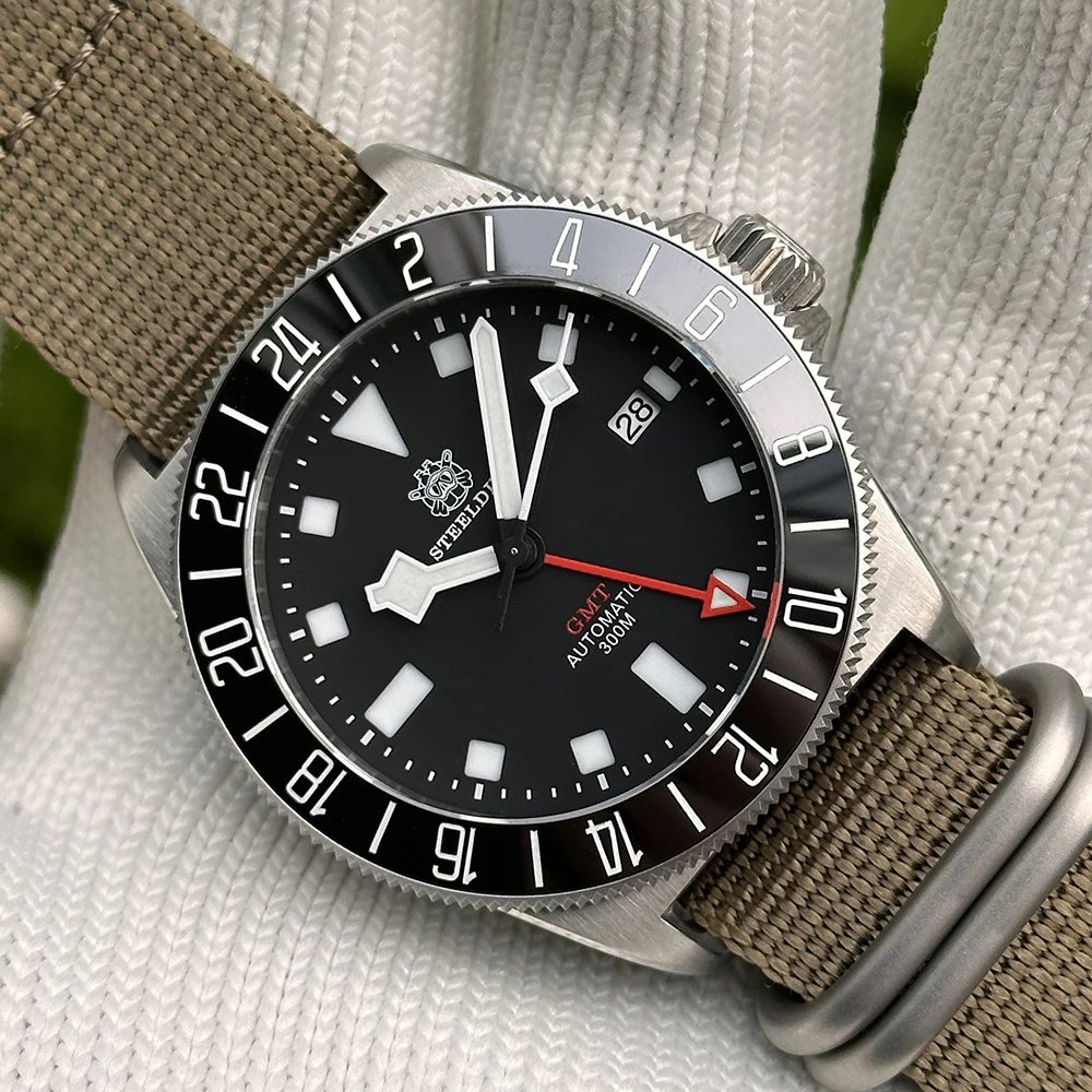 Фото Мужские часы STEELDIVE GMT, 41 мм, военные автоматические механические наручные часы, 30 АТМ, водонепроницаемые, BGW-9, со светящимся сапфиром NH34 №5
