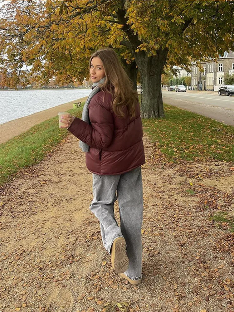 Женские зимние утепленные модные бордовые теплые пальто повседневные хлопковые