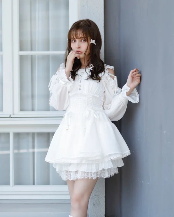 Японская осенняя серия Sweet Mine Массовый шифоновый топ с открытыми плечами и рюшами