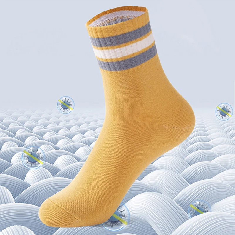 

Modern Fashion INS Women Cotton Short Socks Middle Tube