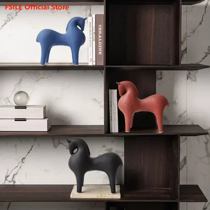 

FSILE Simple Ceramic Abstract Horse Ornaments Nordic Luxury Creative Home Model Room Office Living Room Porch Jewelry