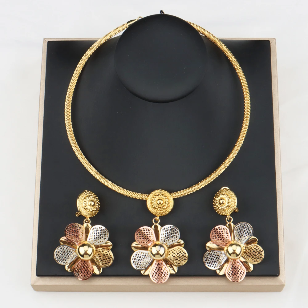 

Jewelry Sets for Women 2022 Summer Trendy Punk Copper Flower Earrings Choker Necklace Ladies 2 Piece Set Gifts Wedding Party
