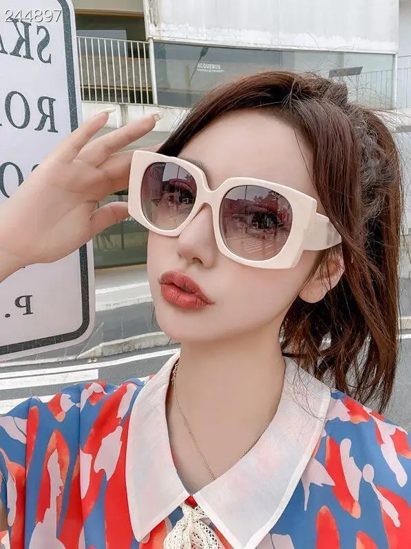 

Women Sunglasses Acetate Fashion Designer CH6560 Luxury Brand Personality Gorgeous UV400 Resistant Glasses Original Box