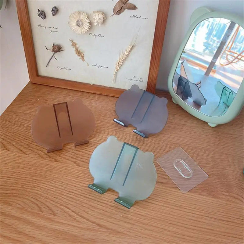 

Phone Stand Phone Holder Wall-mounted Plastic Cell Phone Holder Bear Shape Self-adhesive Phone Brackets