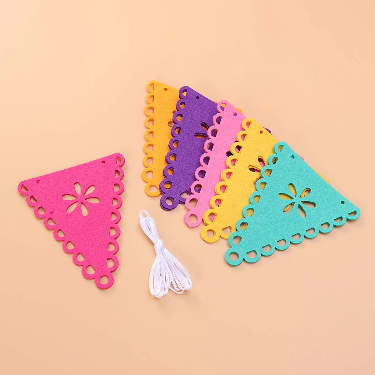 

1pc Banner Colorful Beautiful Triangle Felt Banner Mexican Banner Streamer for Festival Pinata