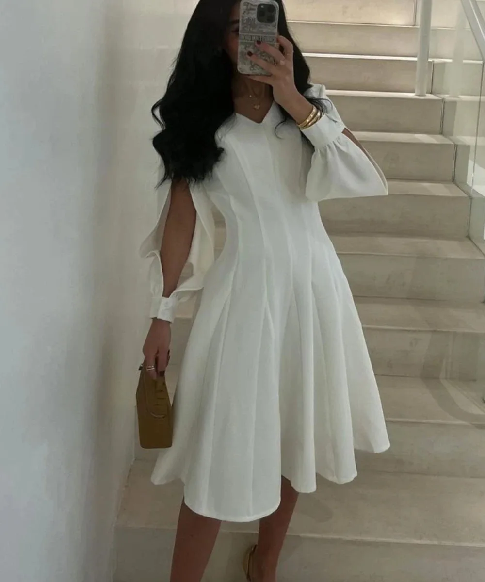 Женское платье-трапеция с V-образным вырезом длинным рукавом