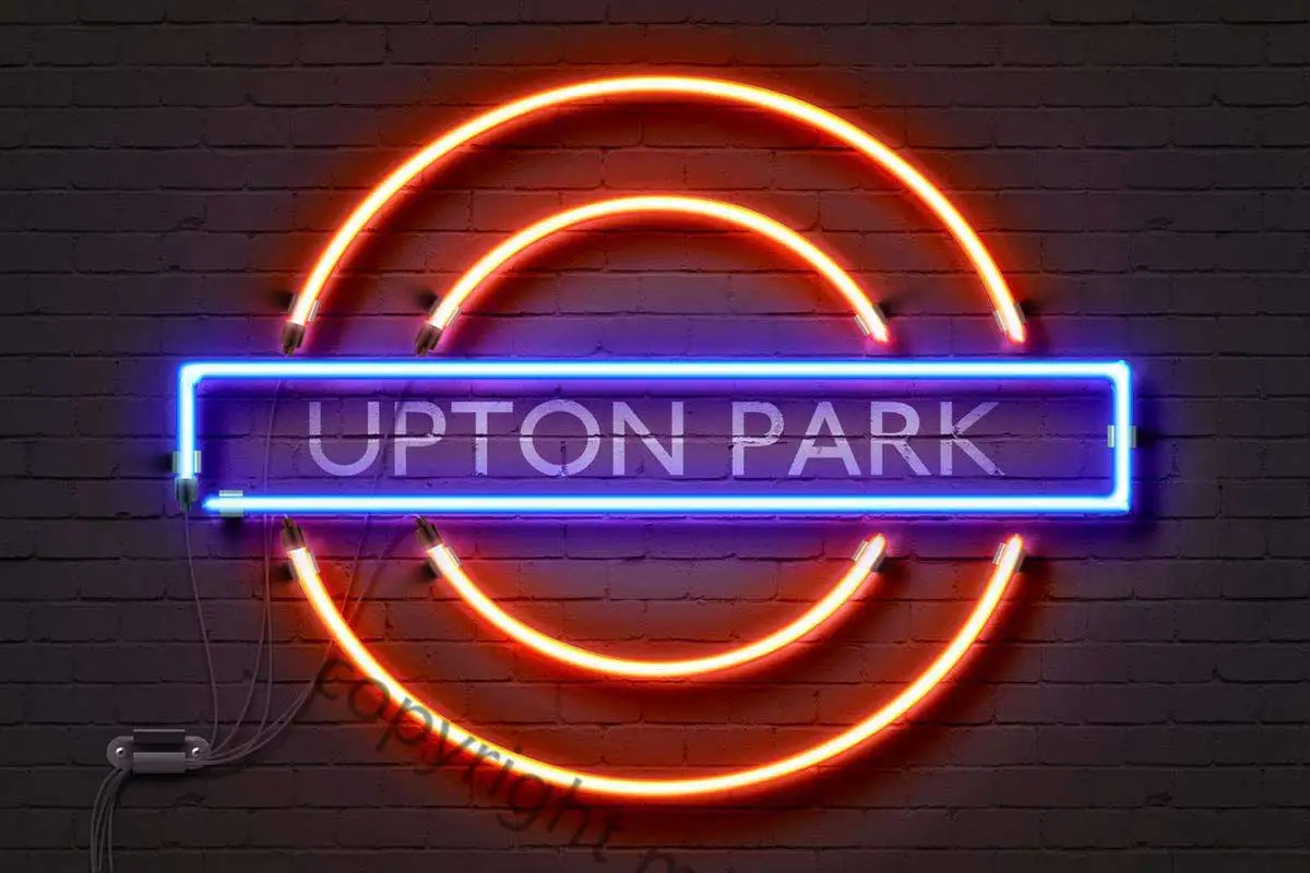 

Неоновая вывеска Upton Park, жестяные таблички, Настенный декор, украшение для комнаты, Ретро винтажный металлический знак, неоновая вывеска для...