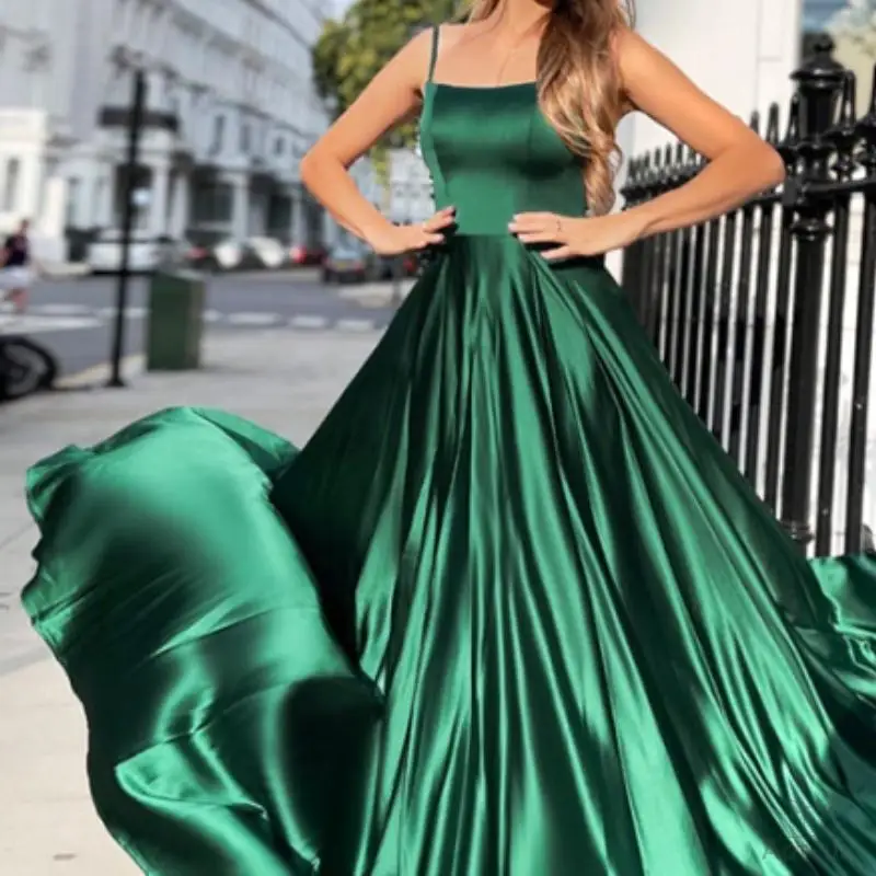 Women Spaghetti Straps Backless Evening Dresses Formal Sexy Satin Prom Dress Long Bridesmaid Gowns Wedding Guest Party Vestidos