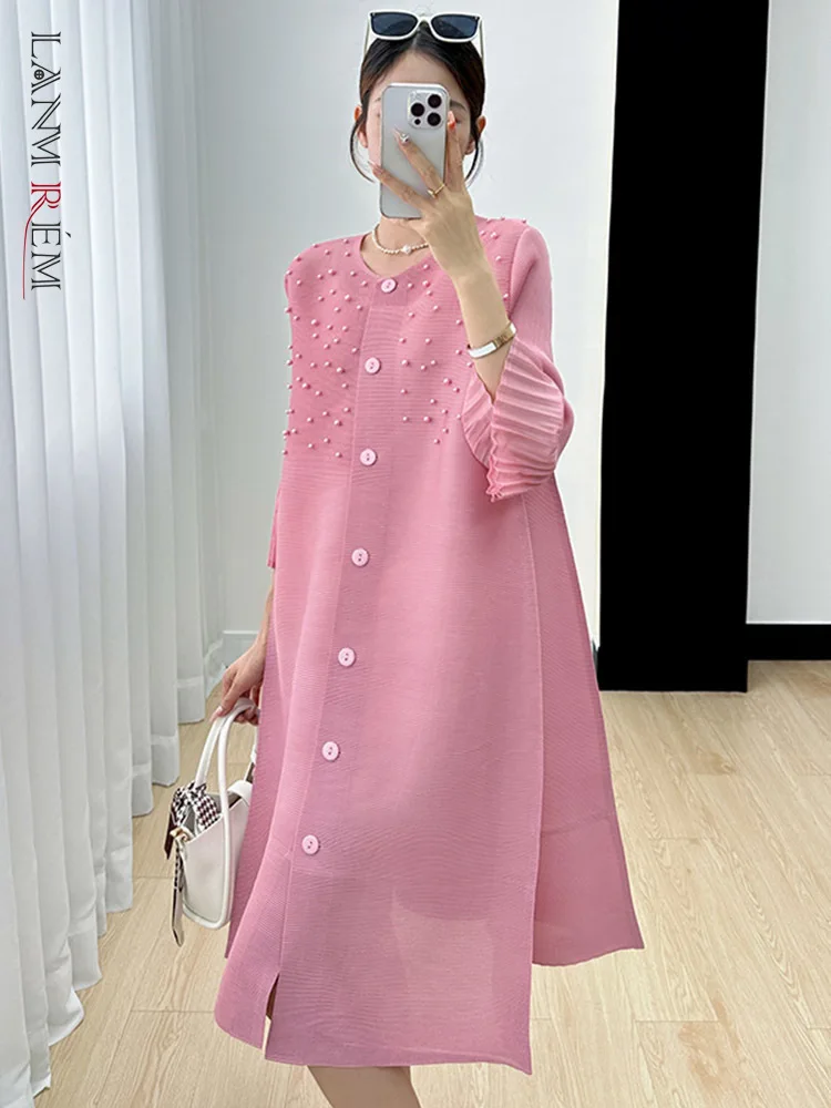 

LANMREM High End Beading Pleated Dress For Women Single Breasted Flare Sleeves Loose Elegant Clothing Female Autumn New 32A215
