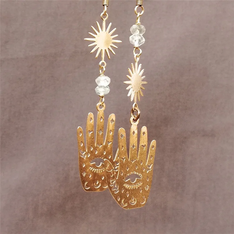 

Gothic Gravel Small Crystal Earrings Pattern Real Eye Palm Pendant Ear Hook Wedding Banquet Holiday Gifts Men Women Daily