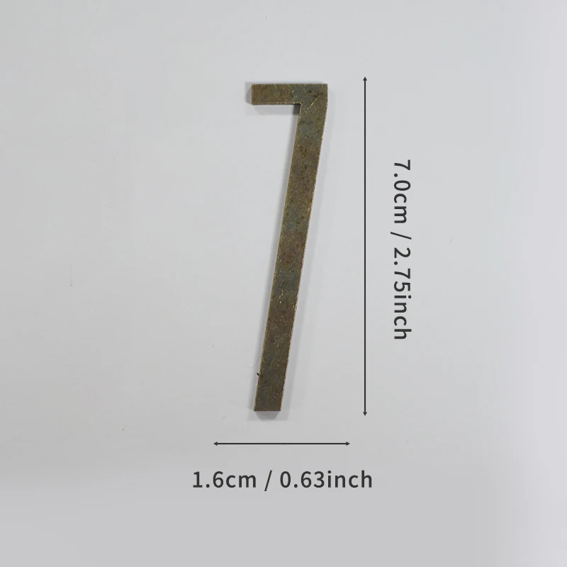 

Металлический дверной номер 7 см