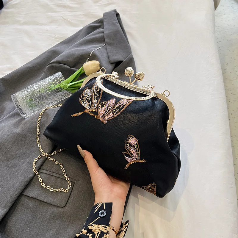 Рисунок 5 - Винтажный Кошелек Shell Kisslock