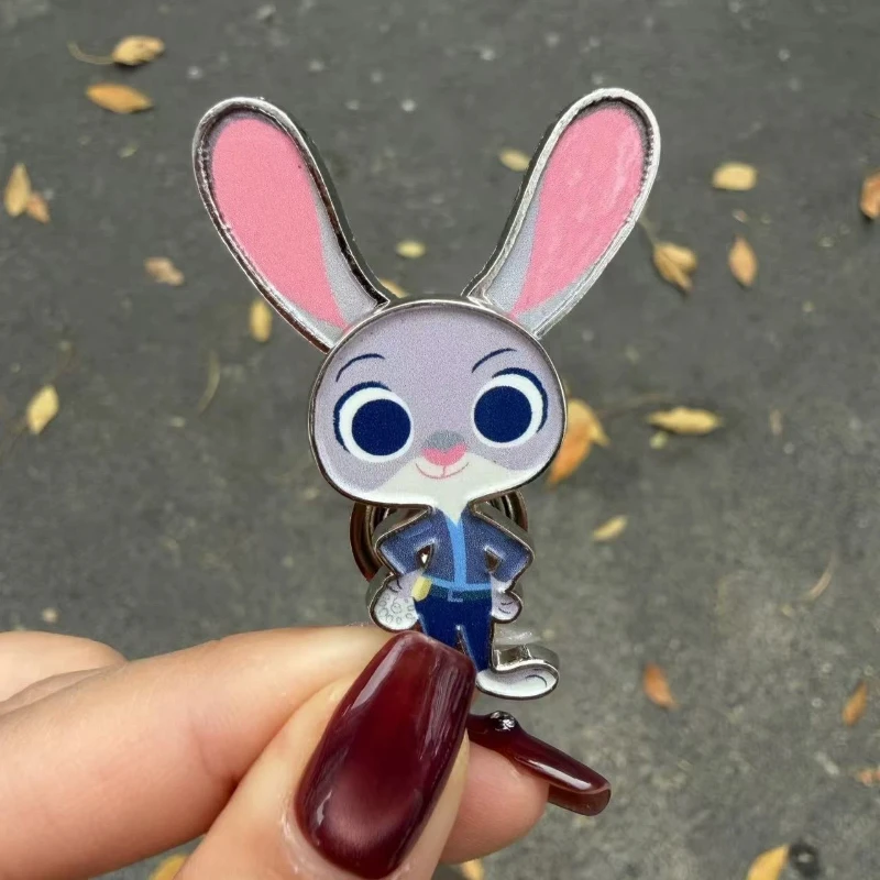 Фото Магнит на холодильник Luckin Zootopia 2: коллаборация, акриловый, вращающийся, с Джуди и Ником, сувенир, коллекционный, декор для дома, подарок №4