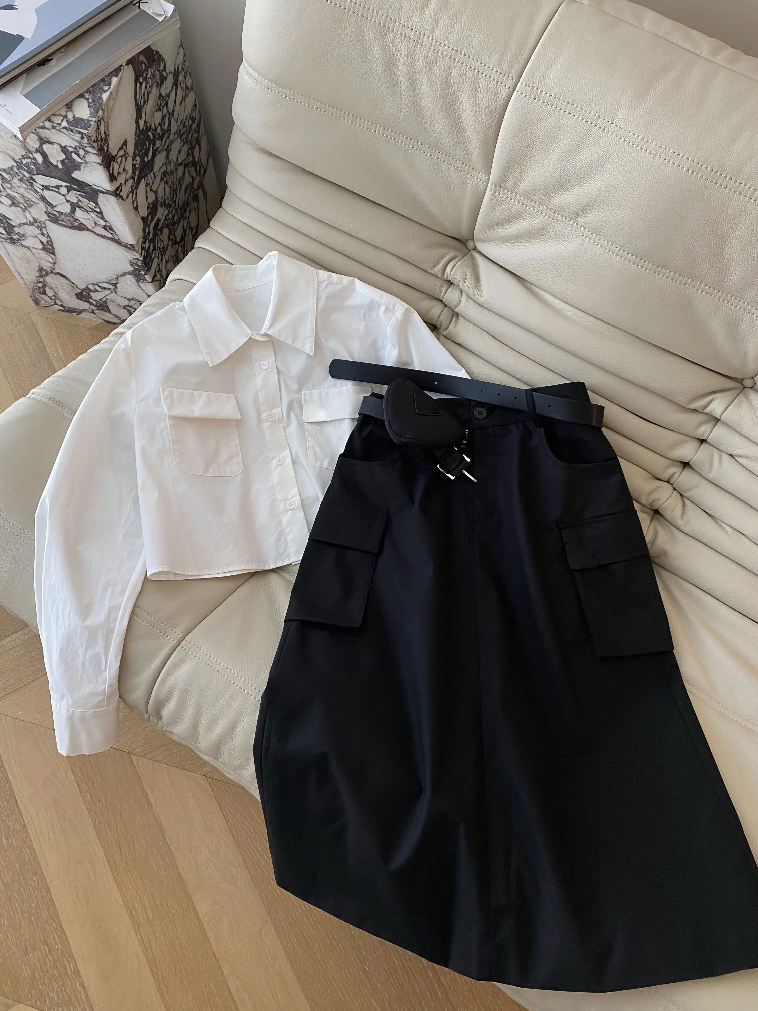 

2023White casual shirt standard double pocket elastic belt high waist skirt cargo skirt set821