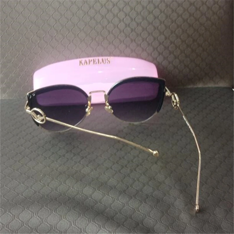 Metal frame cat-eye sunglasses for women Vintage luxury brand glasses Recreational sunshade mirror for men and women images - 6