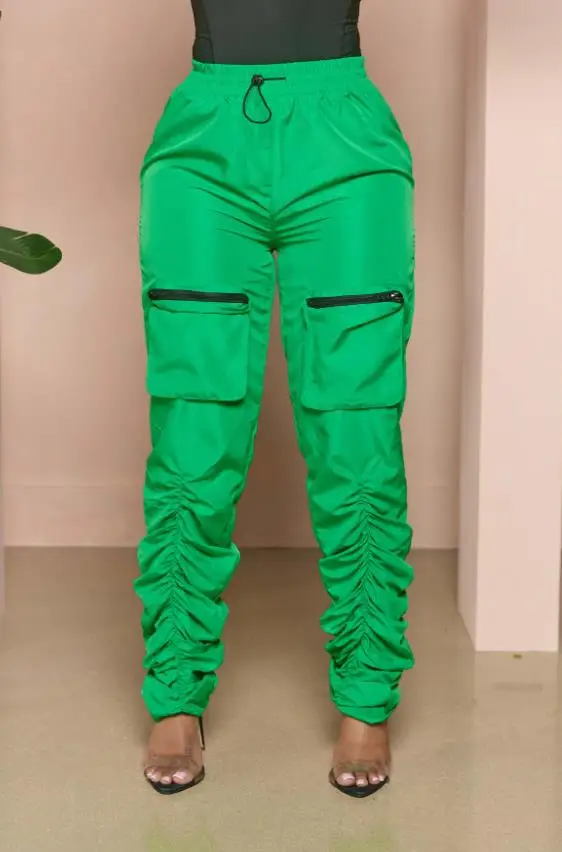 Рисунок 4 - Женские длинные брюки-карго с карманами