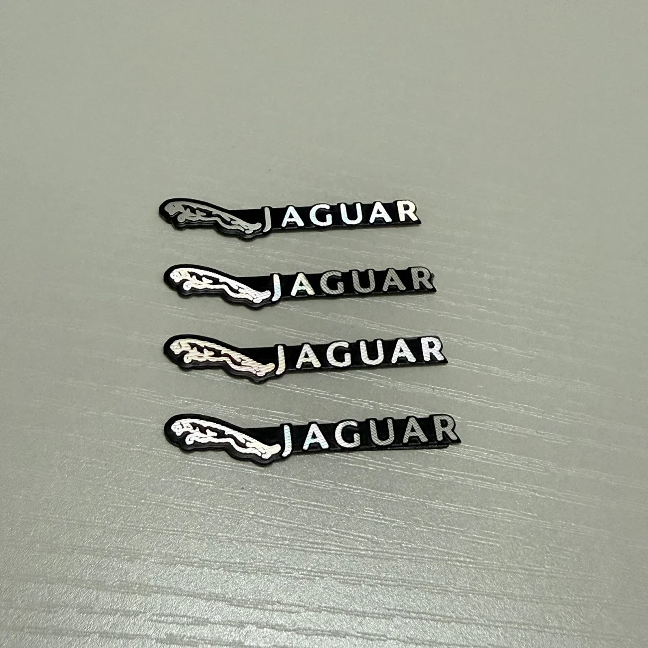 Наклейки-эмблемы (4 шт.) для автомобильных динамиков Jaguar X S F XK XEL XFL XJL XJ6 XJS XKR XFR XF XE XJ F-Type, стерео, для стайлинга (art.: 3920dae53ebba) - 3920dae53ebba