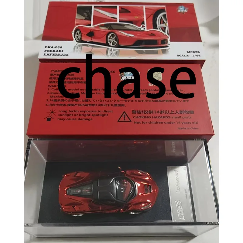 Фото Коллекционная модель автомобиля Demon King 1:64 Ferrari Prancing Horse LaFerrari F150 из сплава №2