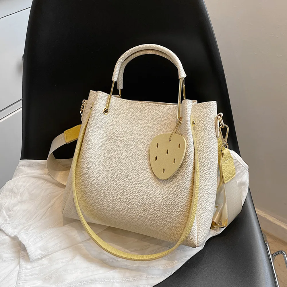 

Korean Style Metal Short Handle Small Tote Handbags For Women 2022 Trend Fashion Bucket Wide Strap Girls Shoulder Crossbody Bags