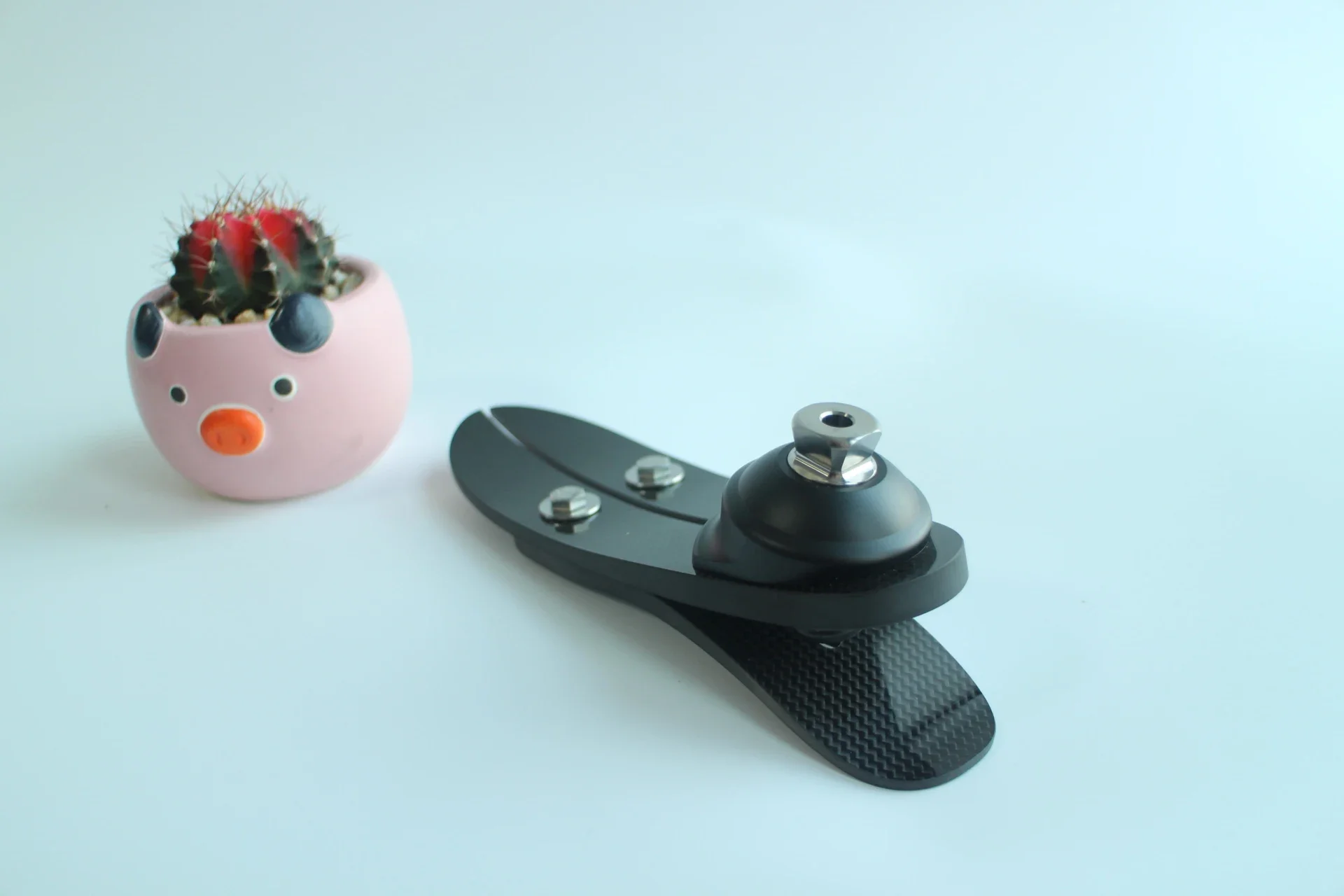 y ze sztucznymi kończynami z włókna węglowego Producent protez stóp o niskiej kostce