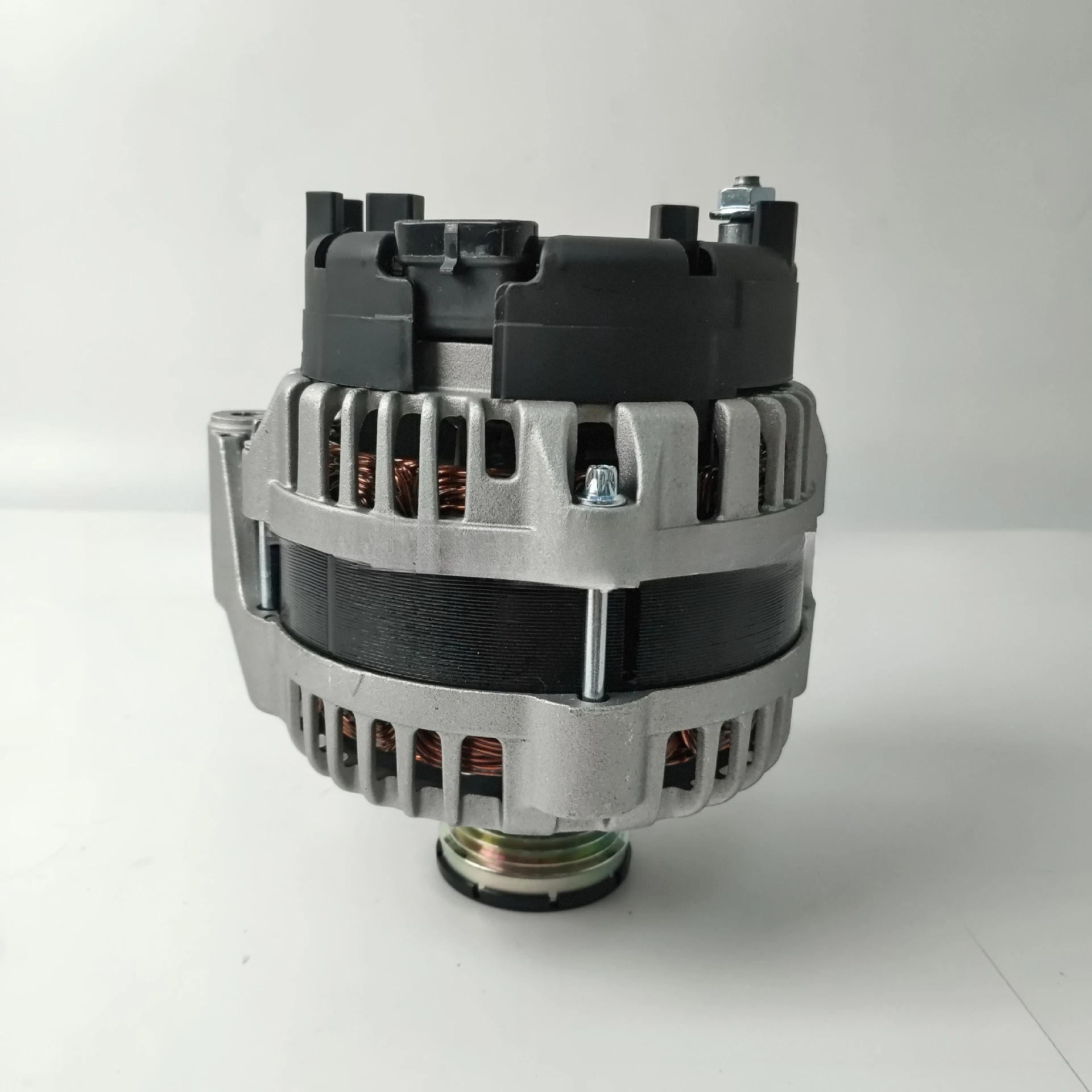 Фото 6651540302 Генератор Shuanglong KGM для SSANGYONG Aiteng ACTYON MUSSO REXTON №3