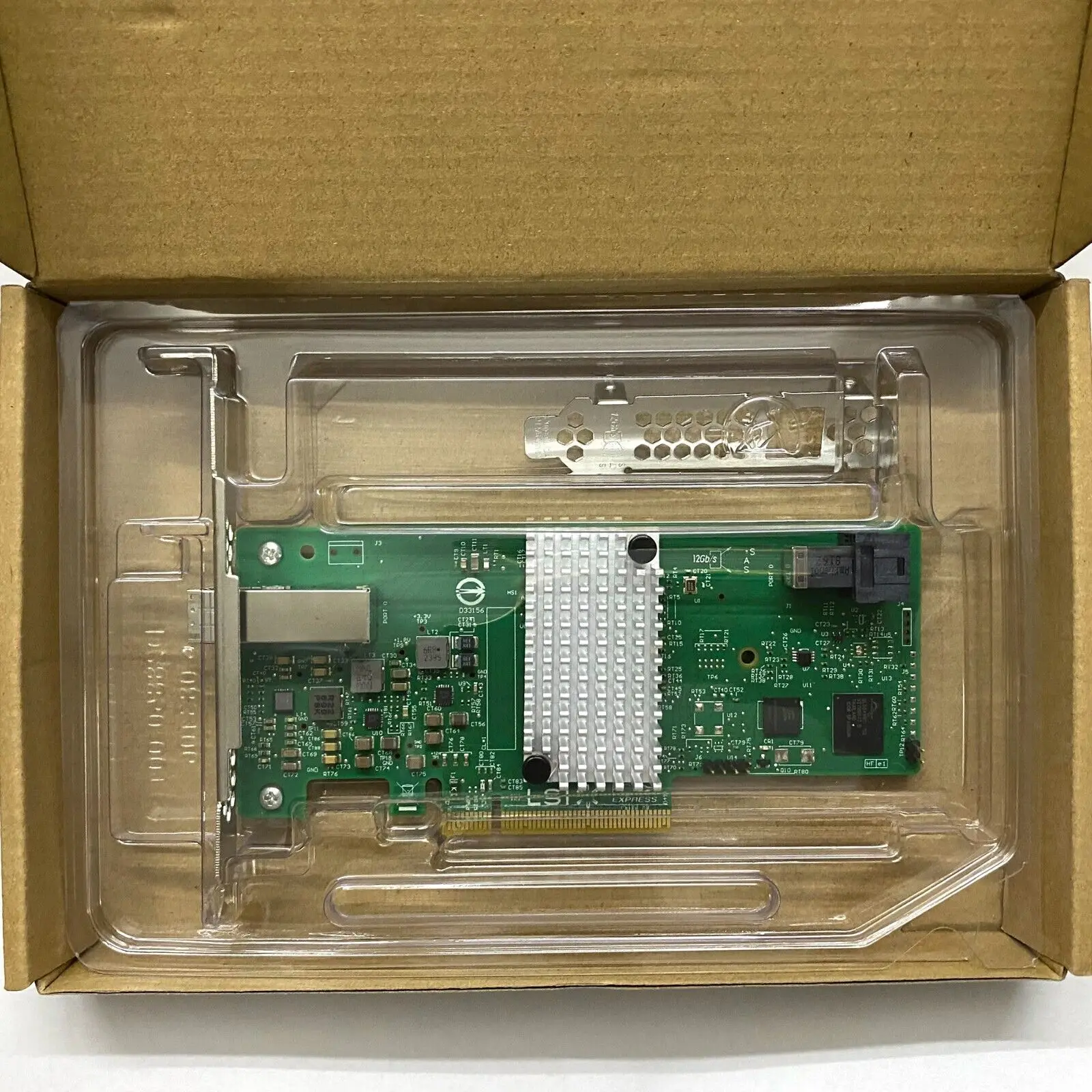 LSI 9300-4i4e LSI00348 H5-25515-00 12 Гбитс 4-портовая карта PCI-E 3.0 IT-режим SAS HBA (art.: 3920d39fb67cd) - 3920d39fb67cd