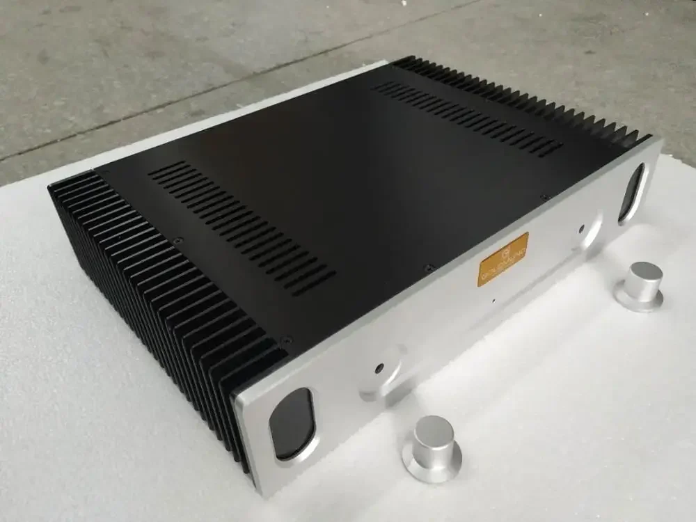 Двойной радиатор серии BRZHIFI BZ4309 алюминиевый усилитель мощности