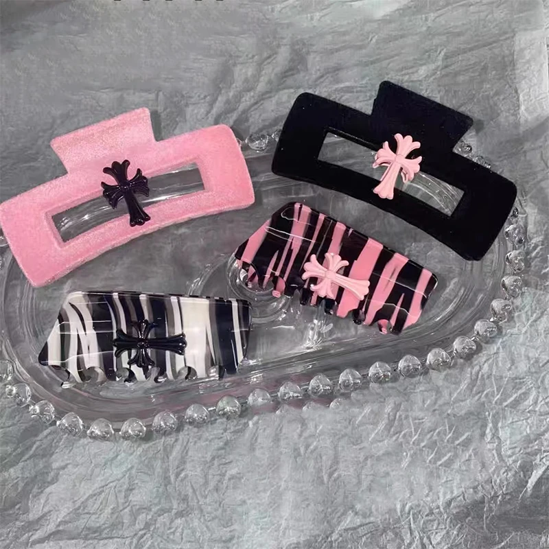 

Korean Crack Cross INS Hair Clip for Women Fashion Vintage Jewelry Geometric Cool Punk Hair Accessories Sweet Hair Claws Tiaras