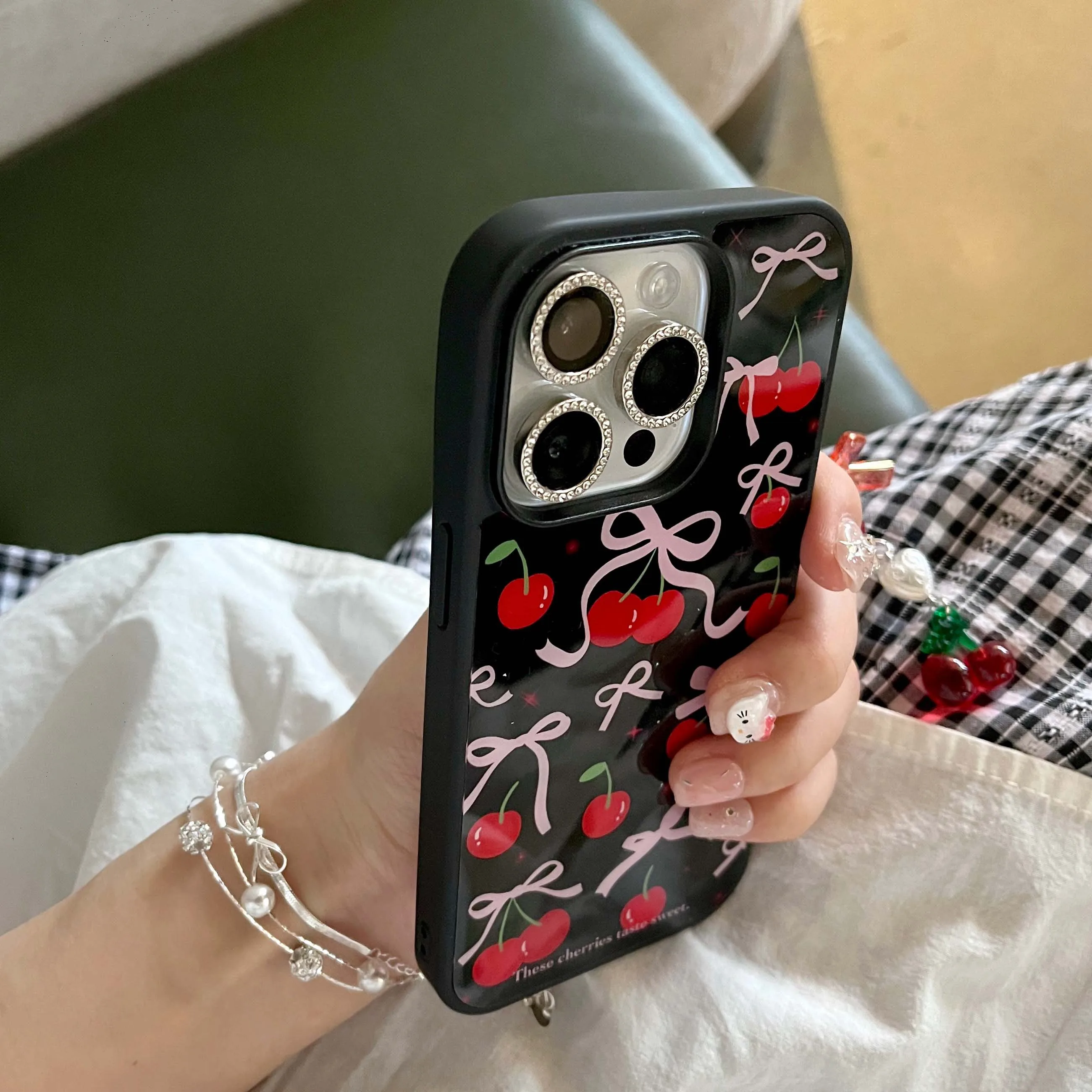 Милый чехол с подвеской в виде вишни ins мультяшным бантом для iphone 15 11 12 promax 14 13 pro max