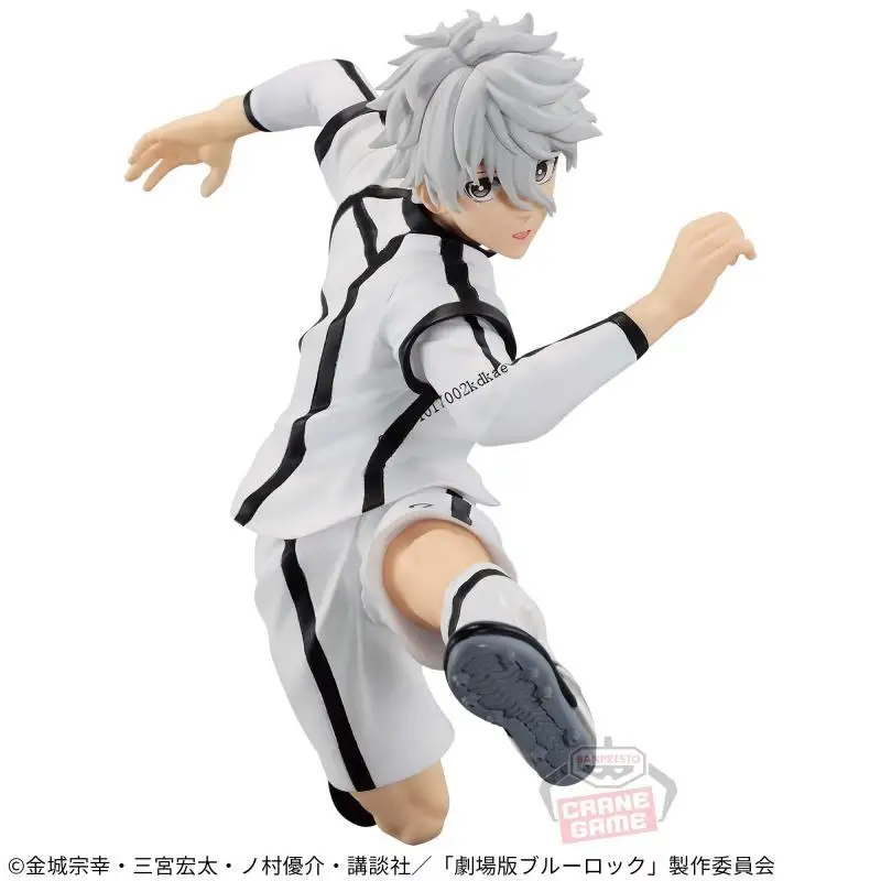 Фото В наличии Bandai Banpresto оригинальный синий замок Mikage Reo Nagi Seishiro фигурка коллекционные украшения настольные персонажи аниме подарок №2
