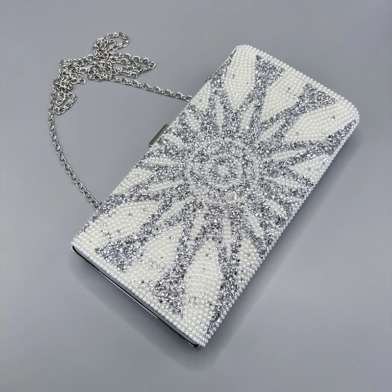 Y2K Fashion Flash Rhinestone Clutch Bag Women Elegant Luxury Metallic Wallet Female Classic Hasp Design Storage Pack