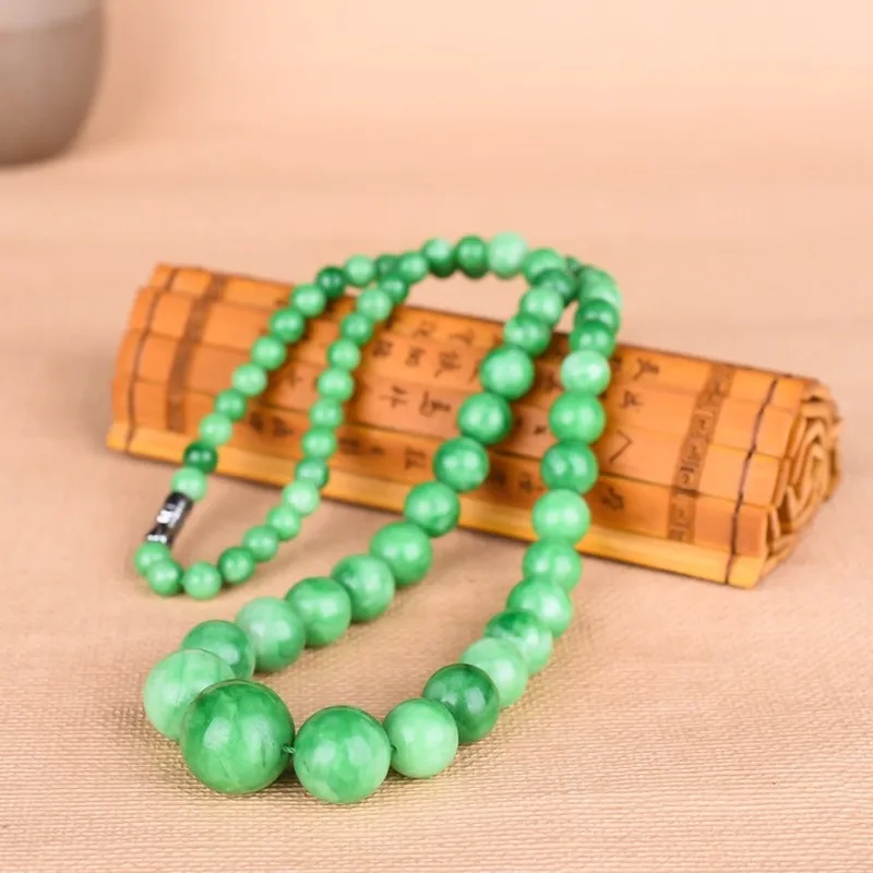 

China Natural Jade Hand-carved Necklace Fashion Boutique Jewelry Simple Beads Women Necklace Gift Accessories