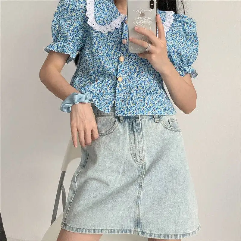 

French Sweet Peter Pan Collar Floral Shirt Girl Lace Edge Puff Sleeve Crop Top Temperament Printed Short Sleeve Blouse