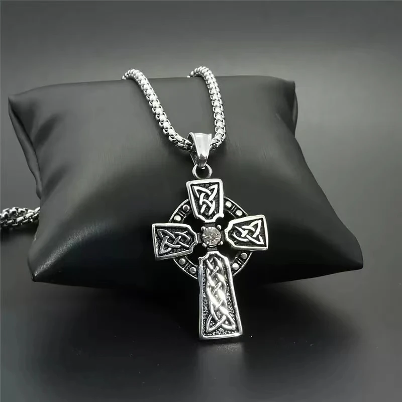 

Viking Celtic Cross Necklace Retro Nordic Totem Metal Inlaid Zircon Pendant Men's Amulet Jewelry Gift