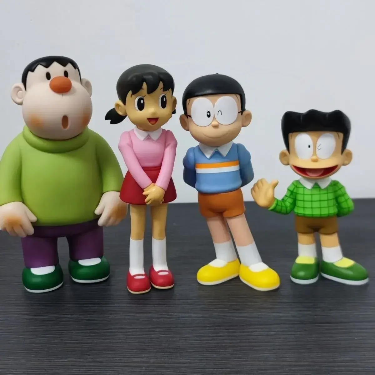 Дебютная версия кукла Takeshi Gangtian Panghu Xiaofu Shizuka в цветной упаковке игрушечное
